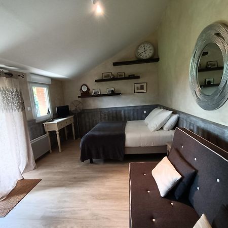 Le Puits De La Foltiere Bed and Breakfast Azay-sur-Cher Exteriör bild