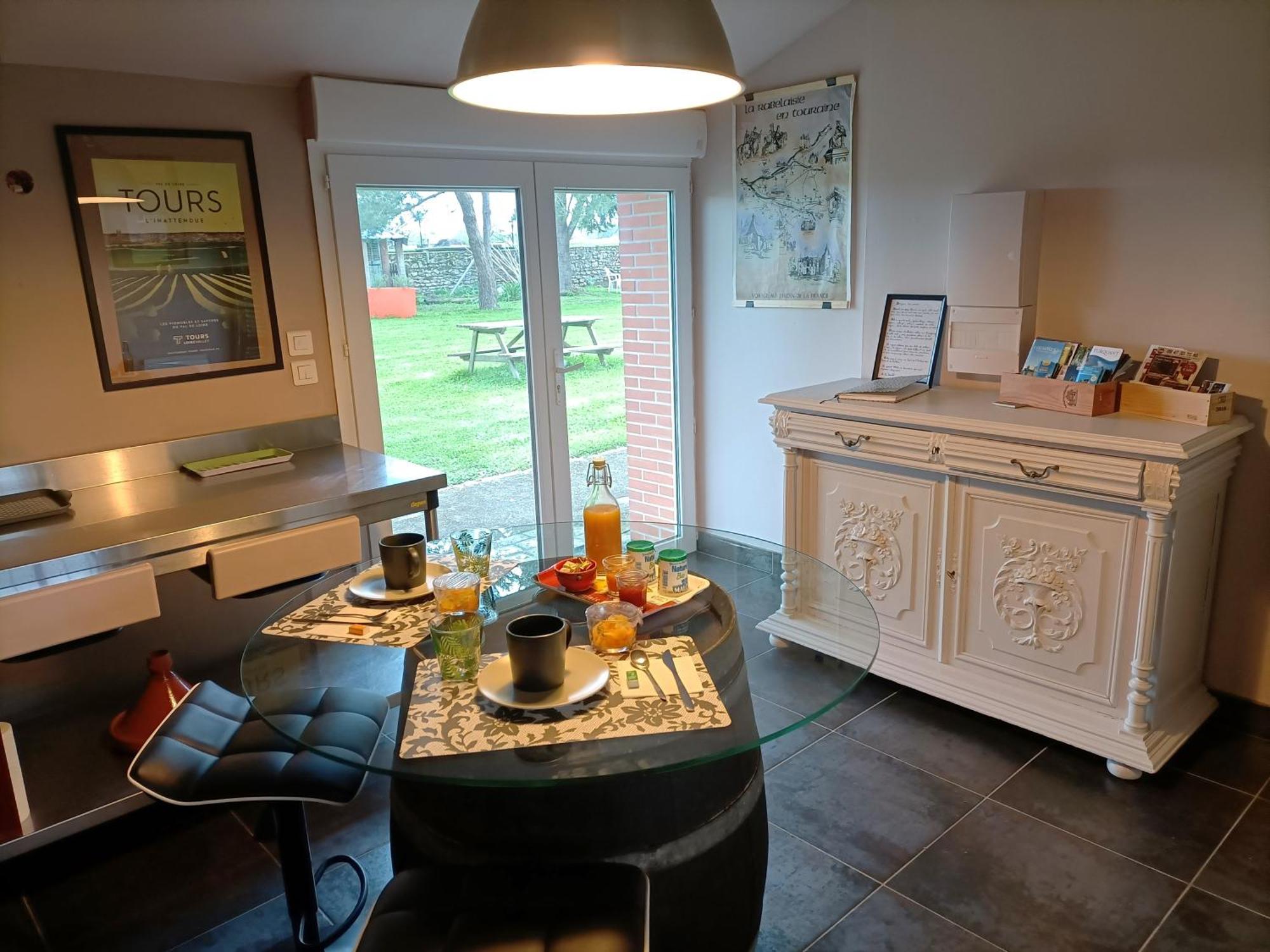 Le Puits De La Foltiere Bed and Breakfast Azay-sur-Cher Exteriör bild